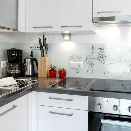 Der Brueckenwirt מלון דירות היינפלס