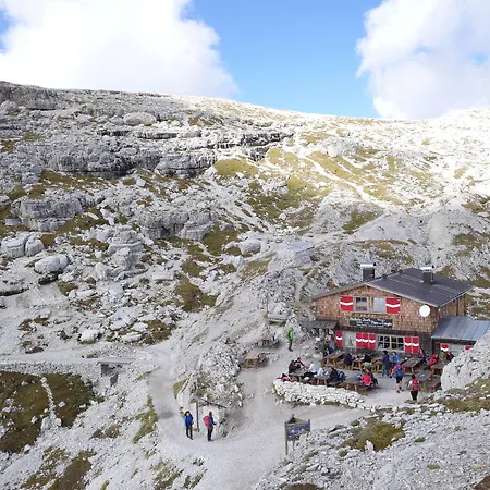 Der Brueckenwirt מלון דירות 4*