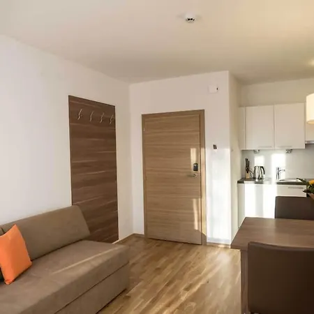 Hotel apartamentowy Der Brueckenwirt Heinfels