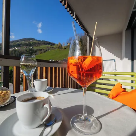 Der Brueckenwirt Hotel apartamentowy Heinfels