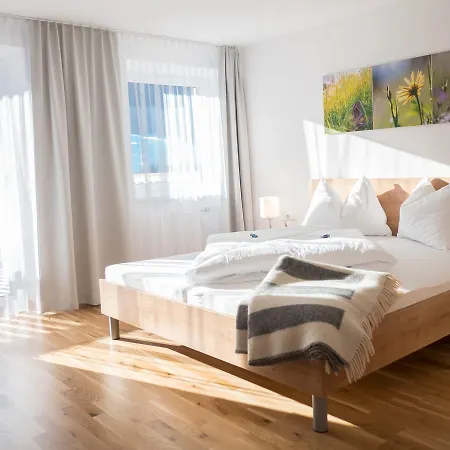 Aparthotel Der Brückenwirt 3*