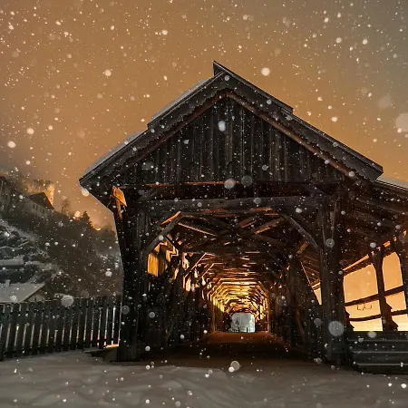 Hotel apartamentowy Der Brueckenwirt 4*